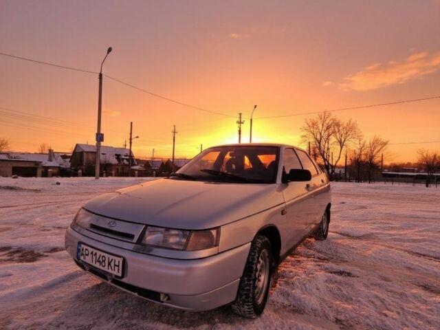 Сірий ВАЗ 2112, об'ємом двигуна 1.5 л та пробігом 262 тис. км за 1999 $, фото 1 на Automoto.ua