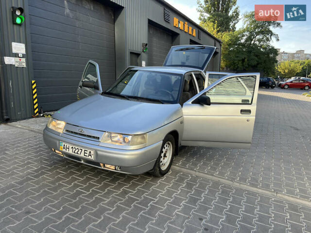 Сірий ВАЗ 2112, об'ємом двигуна 1.5 л та пробігом 216 тис. км за 2000 $, фото 1 на Automoto.ua