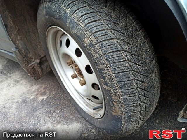 Серый ВАЗ 2112, объемом двигателя 1.6 л и пробегом 264 тыс. км за 1700 $, фото 1 на Automoto.ua