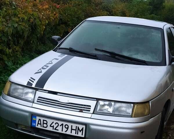 Серый ВАЗ 2112, объемом двигателя 1.6 л и пробегом 329 тыс. км за 1650 $, фото 1 на Automoto.ua