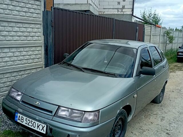 Серый ВАЗ 2112, объемом двигателя 1.6 л и пробегом 200 тыс. км за 1999 $, фото 1 на Automoto.ua