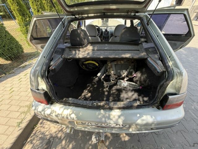 Сірий ВАЗ 2112, об'ємом двигуна 1.6 л та пробігом 220 тис. км за 853 $, фото 1 на Automoto.ua