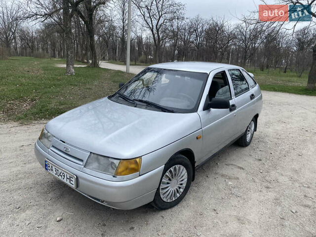 Сірий ВАЗ 2112, об'ємом двигуна 1.6 л та пробігом 200 тис. км за 1850 $, фото 1 на Automoto.ua