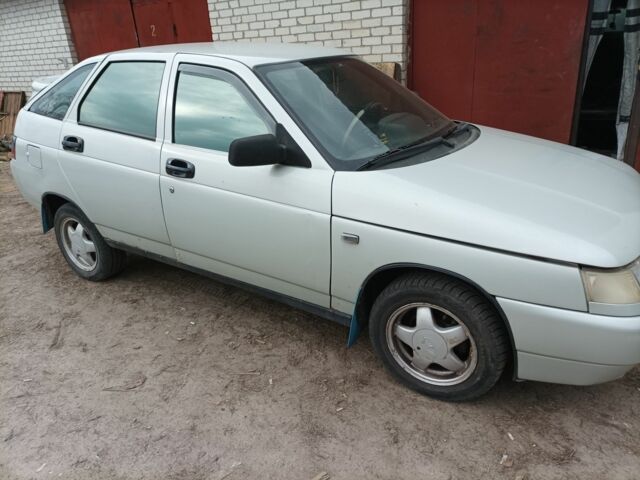 Сірий ВАЗ 2112, об'ємом двигуна 1 л та пробігом 160 тис. км за 2000 $, фото 1 на Automoto.ua