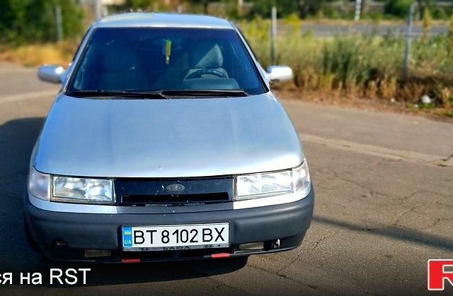 Серый ВАЗ 2112, объемом двигателя 1.6 л и пробегом 100 тыс. км за 1200 $, фото 1 на Automoto.ua