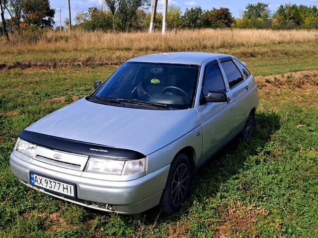 Серый ВАЗ 2112, объемом двигателя 1.6 л и пробегом 270 тыс. км за 2000 $, фото 1 на Automoto.ua