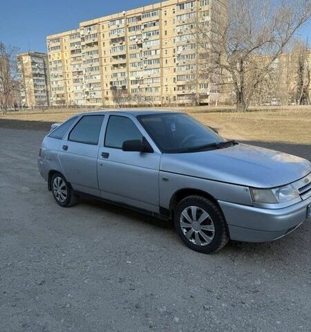 Серый ВАЗ 2112, объемом двигателя 1.6 л и пробегом 200 тыс. км за 1250 $, фото 1 на Automoto.ua