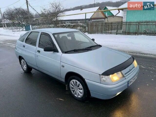 Серый ВАЗ 2112, объемом двигателя 1.6 л и пробегом 300 тыс. км за 1700 $, фото 1 на Automoto.ua