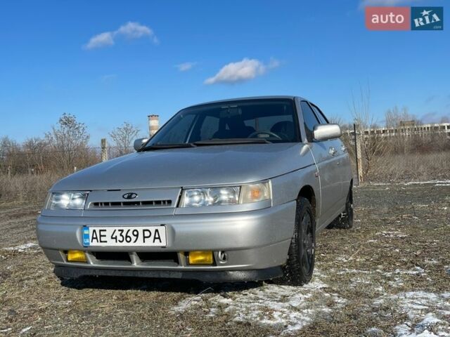 Серый ВАЗ 2112, объемом двигателя 1.6 л и пробегом 117 тыс. км за 2250 $, фото 1 на Automoto.ua