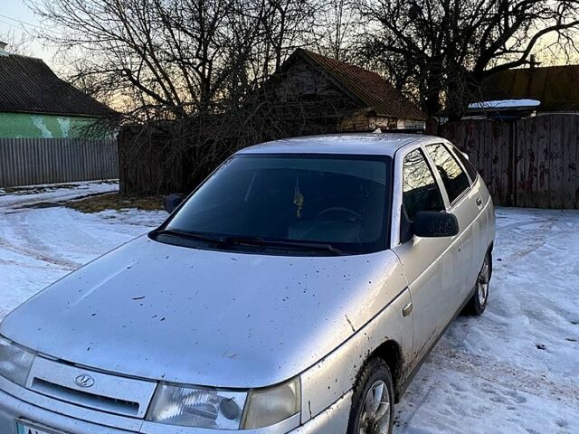 Серый ВАЗ 2112, объемом двигателя 1.6 л и пробегом 130 тыс. км за 1400 $, фото 1 на Automoto.ua
