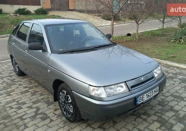 Серый ВАЗ 2112, объемом двигателя 1.6 л и пробегом 78 тыс. км за 3000 $, фото 1 на Automoto.ua