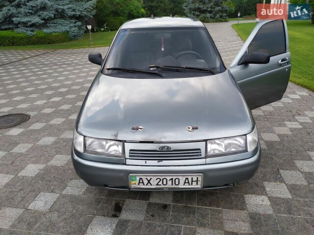 Серый ВАЗ 2112, объемом двигателя 1.6 л и пробегом 300 тыс. км за 1300 $, фото 1 на Automoto.ua