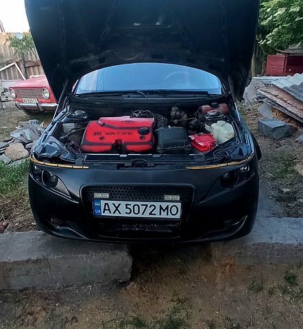 Серый ВАЗ 2112, объемом двигателя 1.6 л и пробегом 215 тыс. км за 1000 $, фото 1 на Automoto.ua
