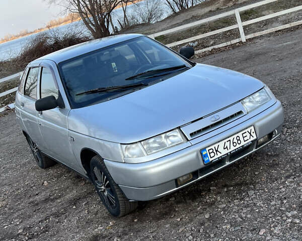 Серый ВАЗ 2112, объемом двигателя 1.6 л и пробегом 306 тыс. км за 1999 $, фото 1 на Automoto.ua