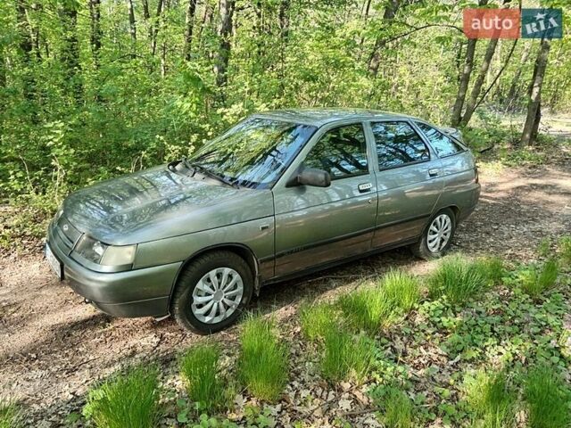 Серый ВАЗ 2112, объемом двигателя 1.6 л и пробегом 200 тыс. км за 1230 $, фото 1 на Automoto.ua