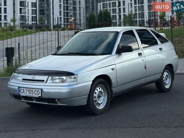 Серый ВАЗ 2112, объемом двигателя 1.6 л и пробегом 191 тыс. км за 1399 $, фото 1 на Automoto.ua