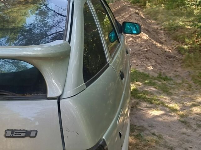 ВАЗ 2112 2006 в Прилуках на Automoto.ua Серый ВАЗ 2112, объемом двигателя 2 л и пробегом 250 тыс. км за 1545 $, фото 1 на Automoto.ua