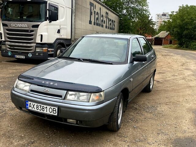 Серый ВАЗ 2112, объемом двигателя 1.6 л и пробегом 270 тыс. км за 2100 $, фото 1 на Automoto.ua