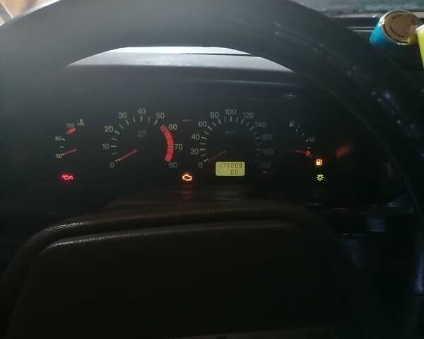 Сірий ВАЗ 2112, об'ємом двигуна 1.6 л та пробігом 174 тис. км за 1300 $, фото 1 на Automoto.ua