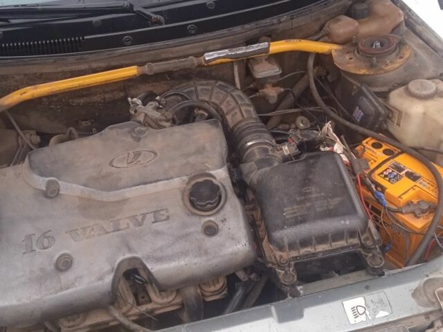 Серый ВАЗ 2112, объемом двигателя 0 л и пробегом 156 тыс. км за 1366 $, фото 1 на Automoto.ua