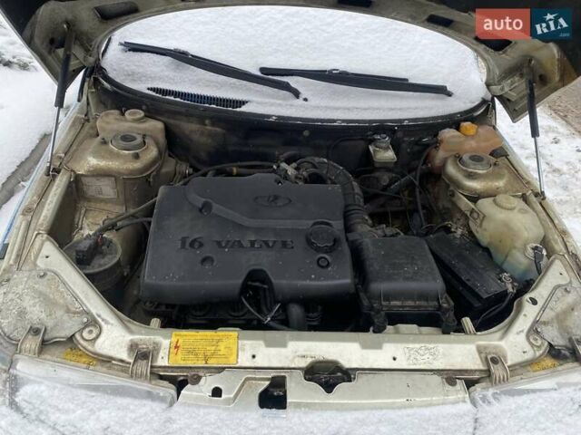 Серый ВАЗ 2112, объемом двигателя 1.6 л и пробегом 200 тыс. км за 999 $, фото 1 на Automoto.ua