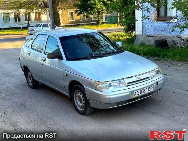 Серый ВАЗ 2112, объемом двигателя 1.6 л и пробегом 250 тыс. км за 700 $, фото 1 на Automoto.ua