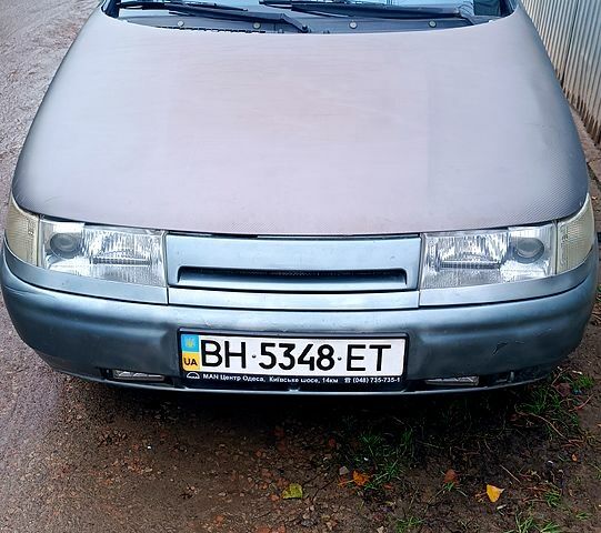 Серый ВАЗ 2112, объемом двигателя 1.6 л и пробегом 170 тыс. км за 2200 $, фото 1 на Automoto.ua