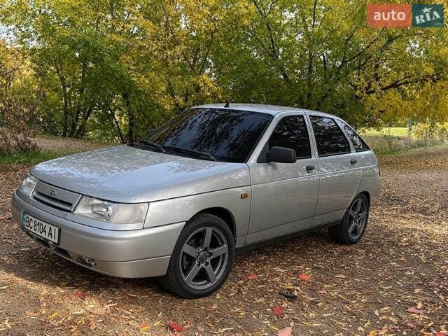 Сірий ВАЗ 2112, об'ємом двигуна 1.6 л та пробігом 280 тис. км за 1350 $, фото 1 на Automoto.ua