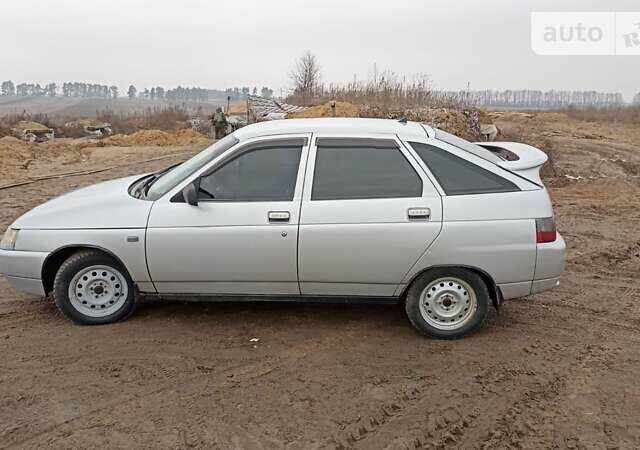 Серый ВАЗ 2112, объемом двигателя 1.6 л и пробегом 337 тыс. км за 2150 $, фото 1 на Automoto.ua