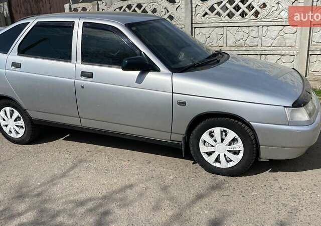Серый ВАЗ 2112, объемом двигателя 1.6 л и пробегом 180 тыс. км за 2650 $, фото 1 на Automoto.ua