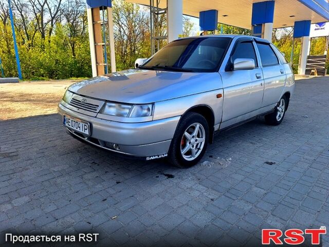 Серый ВАЗ 2112, объемом двигателя 1.6 л и пробегом 280 тыс. км за 1500 $, фото 1 на Automoto.ua