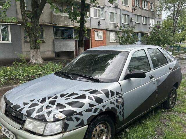 Серый ВАЗ 2112, объемом двигателя 1.6 л и пробегом 200 тыс. км за 500 $, фото 1 на Automoto.ua