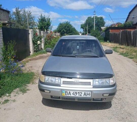 Серый ВАЗ 2112, объемом двигателя 0 л и пробегом 210 тыс. км за 2000 $, фото 1 на Automoto.ua
