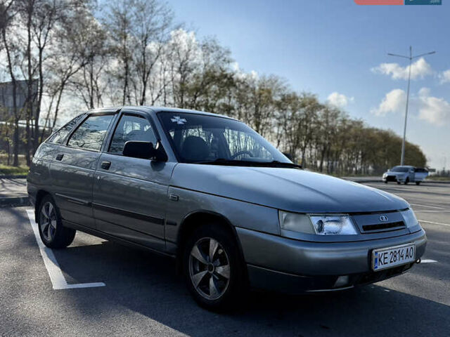 Серый ВАЗ 2112, объемом двигателя 1.6 л и пробегом 147 тыс. км за 2000 $, фото 1 на Automoto.ua
