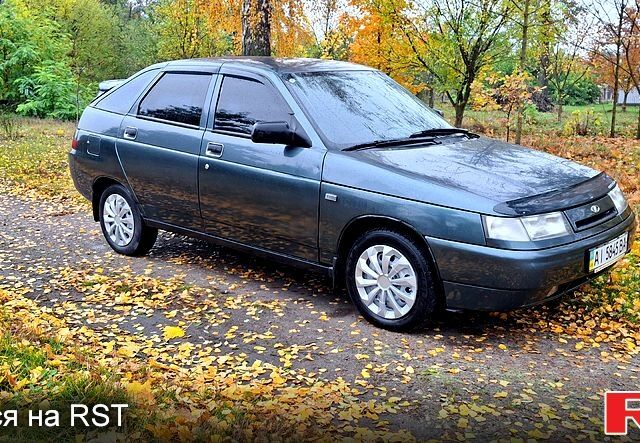 Серый ВАЗ 2112, объемом двигателя 1.6 л и пробегом 156 тыс. км за 2350 $, фото 1 на Automoto.ua
