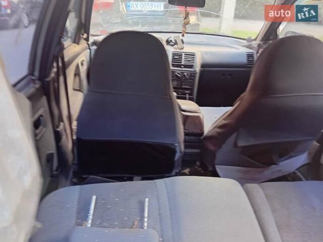 Серый ВАЗ 2112, объемом двигателя 1.6 л и пробегом 300 тыс. км за 800 $, фото 1 на Automoto.ua