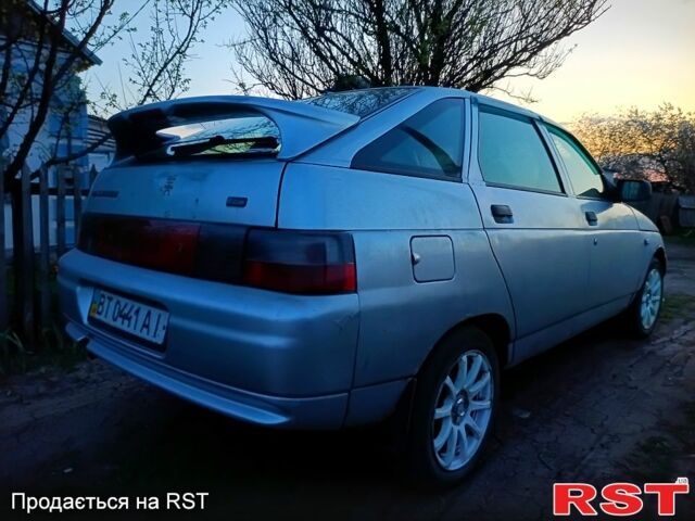 Серый ВАЗ 2112, объемом двигателя 16 л и пробегом 180 тыс. км за 1400 $, фото 1 на Automoto.ua