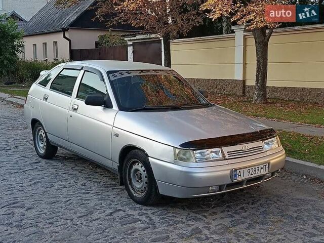 Сірий ВАЗ 2112, об'ємом двигуна 1.6 л та пробігом 217 тис. км за 1550 $, фото 1 на Automoto.ua