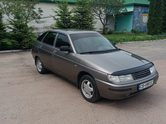 Серый ВАЗ 2112, объемом двигателя 1 л и пробегом 179 тыс. км за 1800 $, фото 1 на Automoto.ua