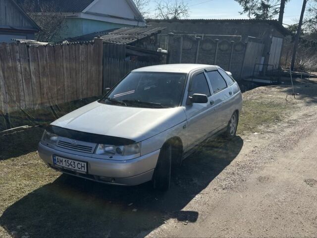 Серый ВАЗ 2112, объемом двигателя 1.6 л и пробегом 200 тыс. км за 1700 $, фото 1 на Automoto.ua