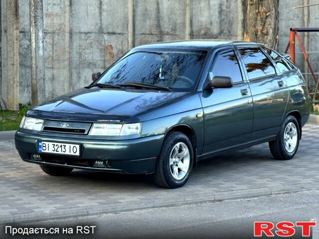 Серый ВАЗ 2112, объемом двигателя 1.6 л и пробегом 135 тыс. км за 2250 $, фото 1 на Automoto.ua
