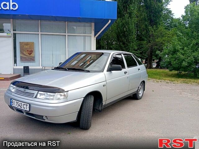 Серый ВАЗ 2112, объемом двигателя 1.6 л и пробегом 200 тыс. км за 2500 $, фото 1 на Automoto.ua