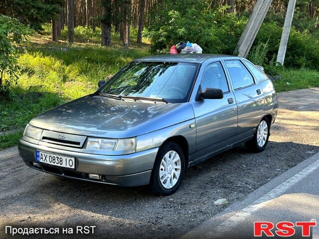 Сірий ВАЗ 2112, об'ємом двигуна 1.6 л та пробігом 180 тис. км за 2000 $, фото 1 на Automoto.ua