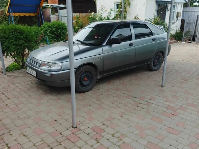 ВАЗ 2112 2008 в Шостке на Automoto.ua Серый ВАЗ 2112, объемом двигателя 1.6 л и пробегом 180 тыс. км за 2100 $, фото 1 на Automoto.ua