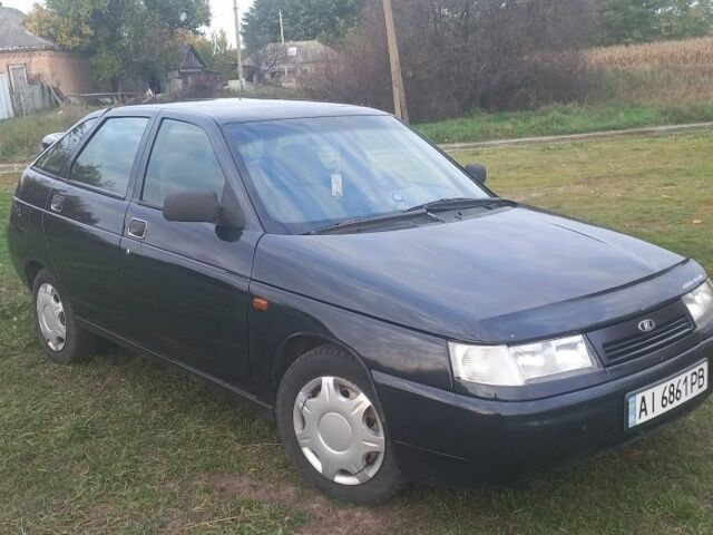 Серый ВАЗ 2112, объемом двигателя 1.6 л и пробегом 220 тыс. км за 2000 $, фото 1 на Automoto.ua