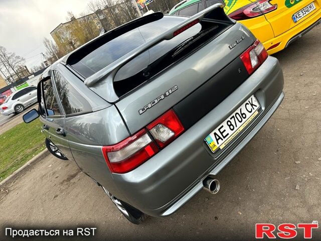 Серый ВАЗ 2112, объемом двигателя 1.6 л и пробегом 95 тыс. км за 3400 $, фото 1 на Automoto.ua