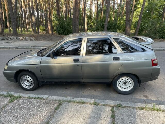 Серый ВАЗ 2112, объемом двигателя 1.6 л и пробегом 205 тыс. км за 2300 $, фото 1 на Automoto.ua