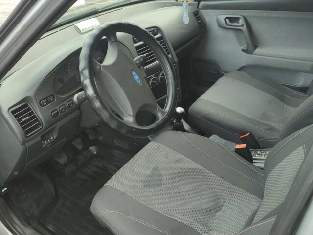 Сірий ВАЗ 2112, об'ємом двигуна 1.6 л та пробігом 110 тис. км за 1700 $, фото 1 на Automoto.ua