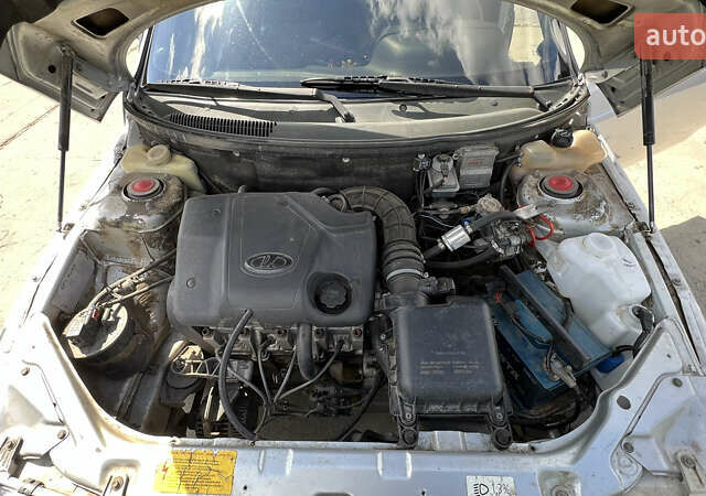 Сірий ВАЗ 2112, об'ємом двигуна 1.6 л та пробігом 187 тис. км за 2500 $, фото 1 на Automoto.ua