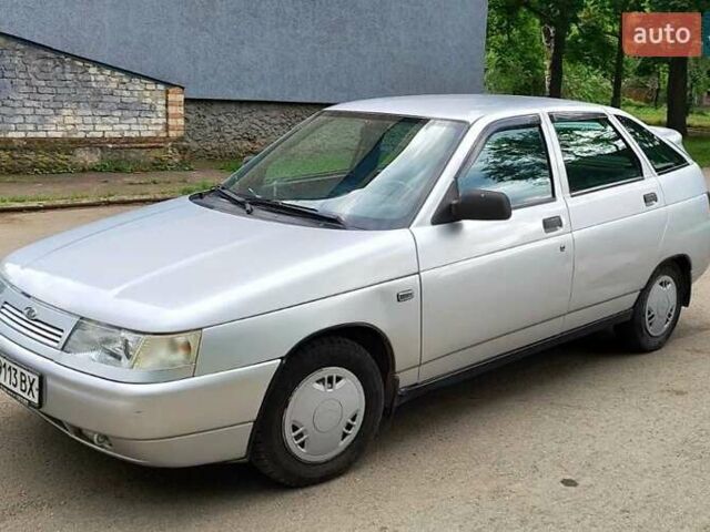 Серый ВАЗ 2112, объемом двигателя 1.6 л и пробегом 80 тыс. км за 3200 $, фото 1 на Automoto.ua
